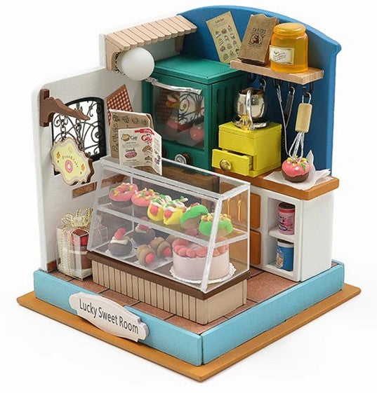 Miniatuur - Lucky Sweet Room - S2304Z - met stofkap