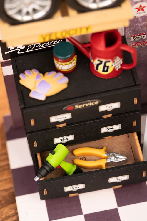 Miniatuur - Garage Workshop - Rolife