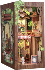 Miniatuur - Book Nook - Squirrel Collector - CuteBee