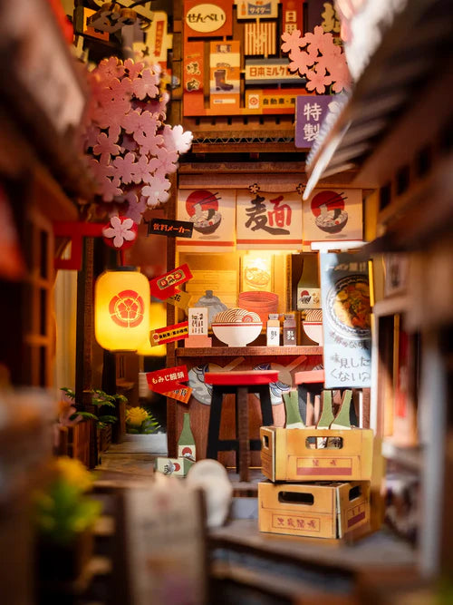 Miniatuur - Book Nook - Sakura Wine Alley - Rolife