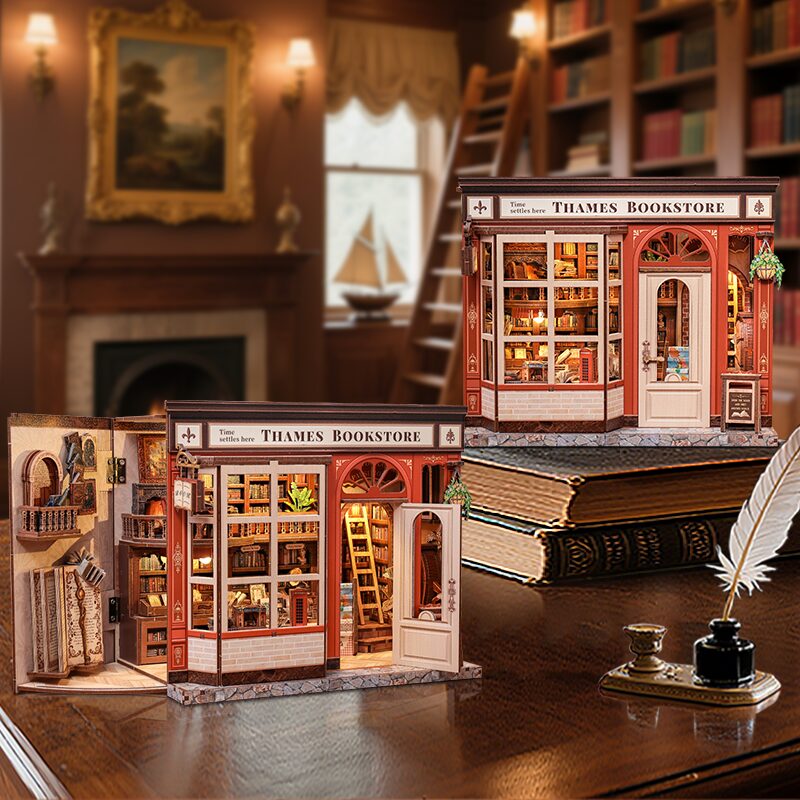 Miniatuur - Thames Bookstore - CWGB405 - Cutebee